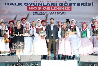 KÂĞITHANE’DE ULUSLARARASI HALK OYUNLARI FESTİVALİNE YOĞUN İLGİ